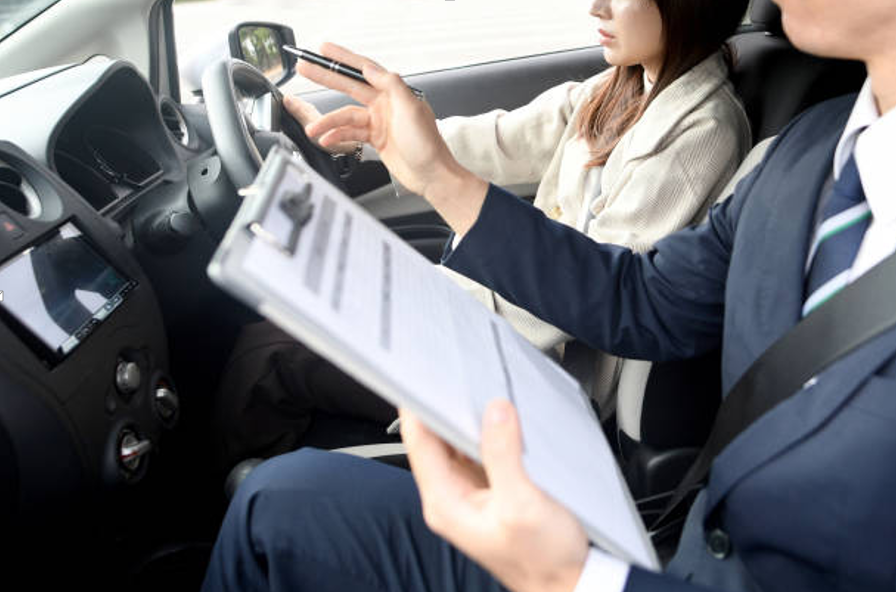 Passing the Driving Test in Glasgow: Tips from Experienced Instructors - ontweak